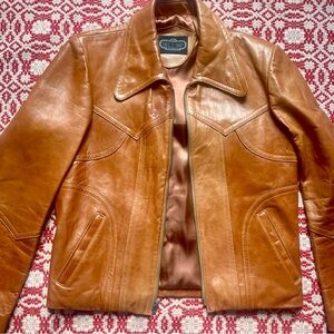 SOLD ❤️ Vintage Leather Jacket